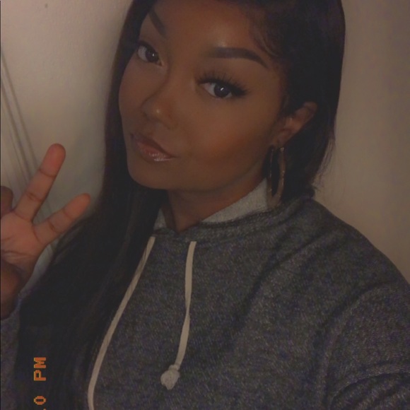 Meet Your Seller!!!!💝💋😍😝✌🏾️ - Picture 4 of 4